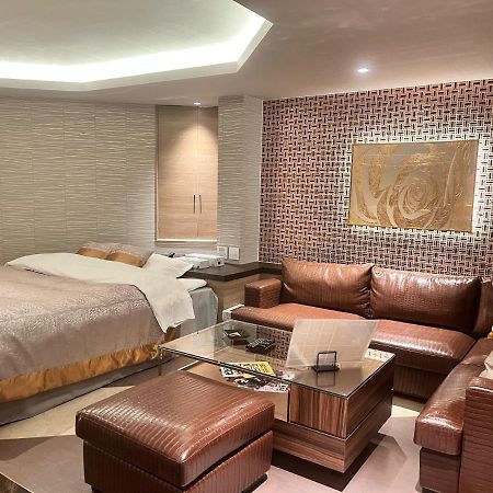 Hotel Crystal Gate Nagoya - Couple Hotel (Adults Only) Extérieur photo