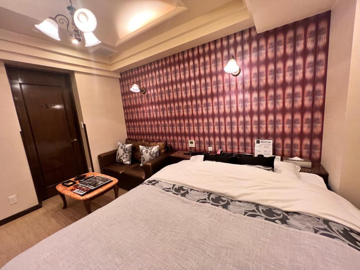 Hotel Crystal Gate Nagoya - Couple Hotel (Adults Only) Extérieur photo