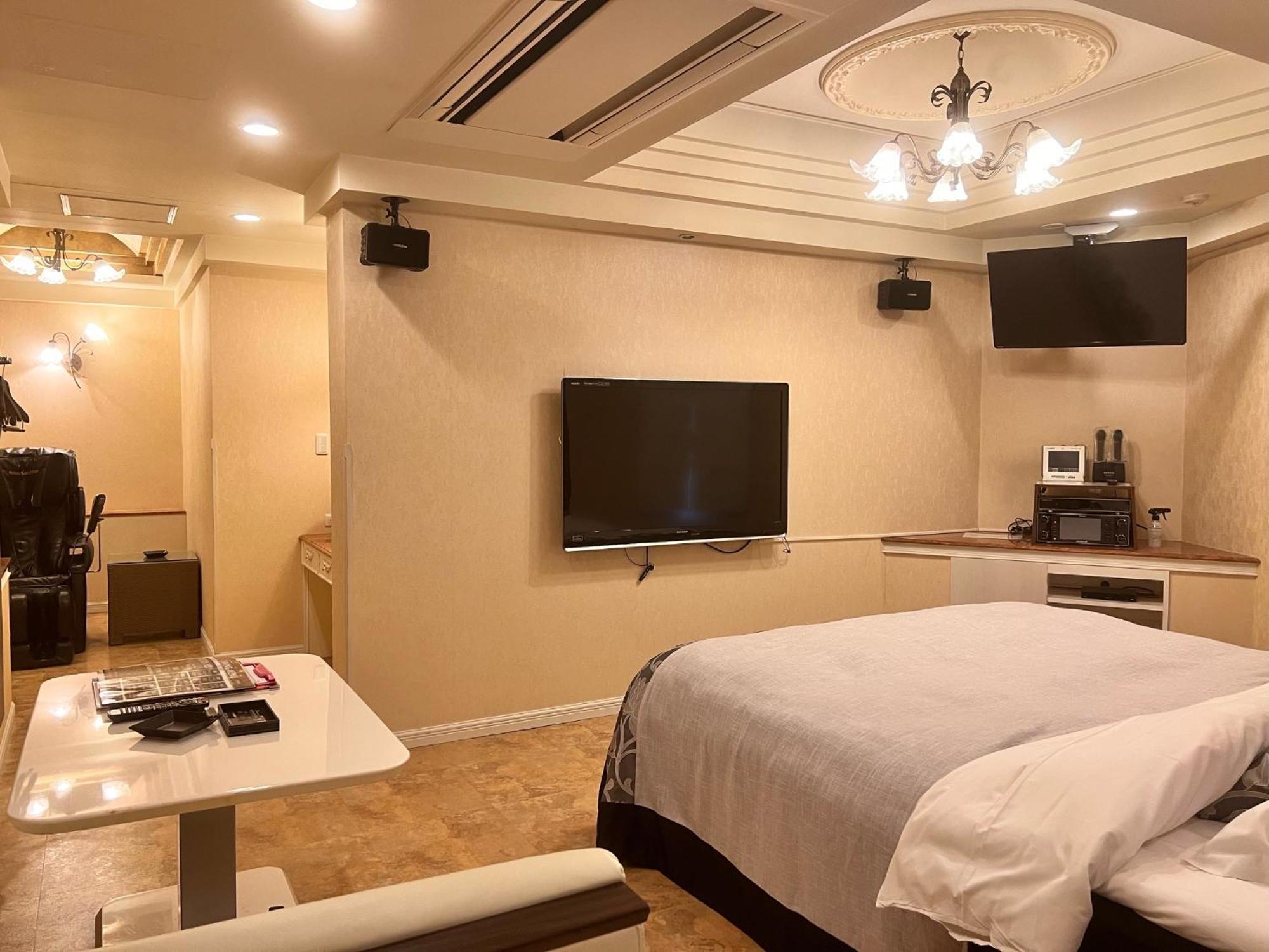 Hotel Crystal Gate Nagoya - Couple Hotel (Adults Only) Extérieur photo